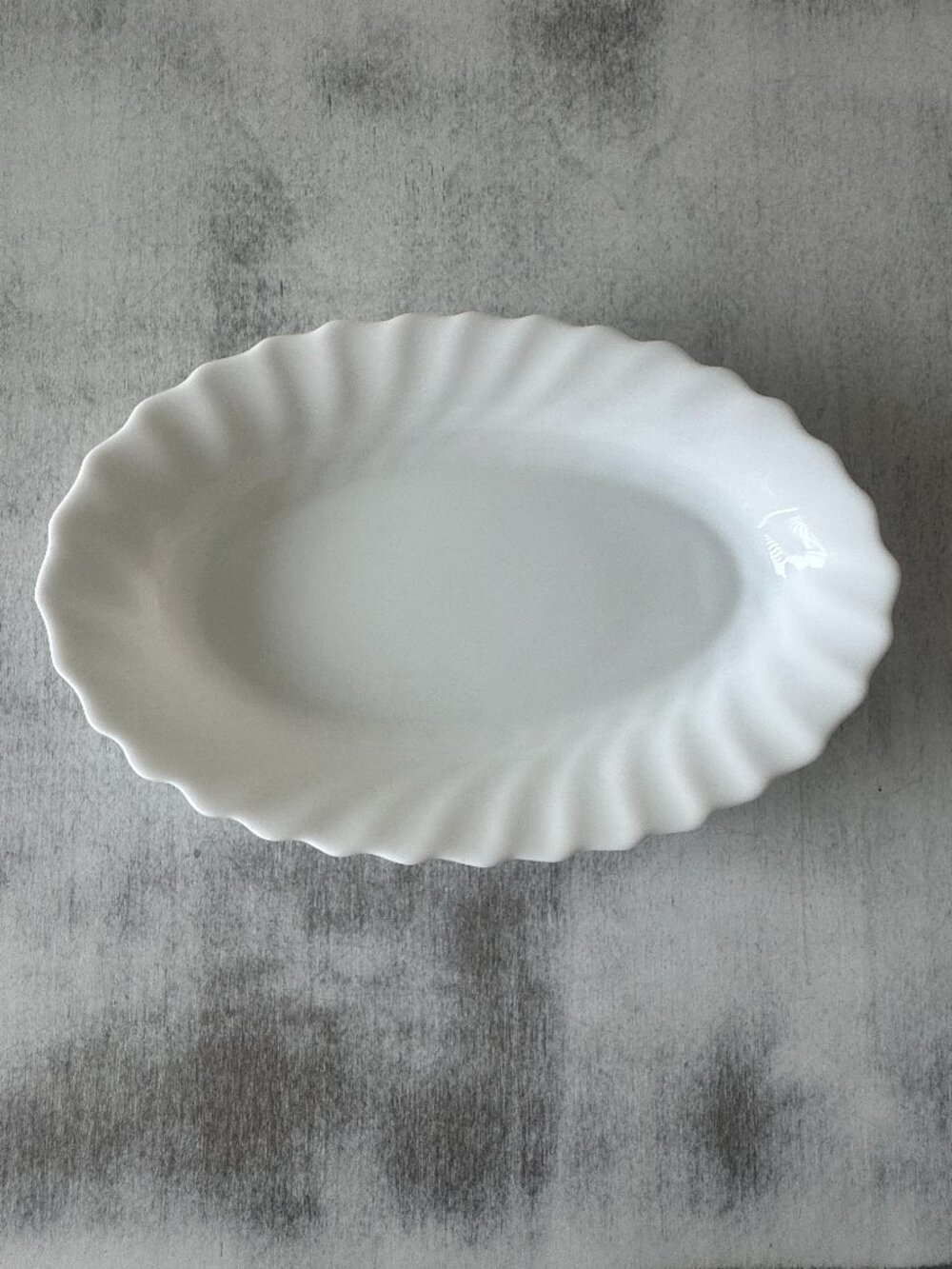 Small Oval White Serving Dish with Scalloped Edge by Arcopal France